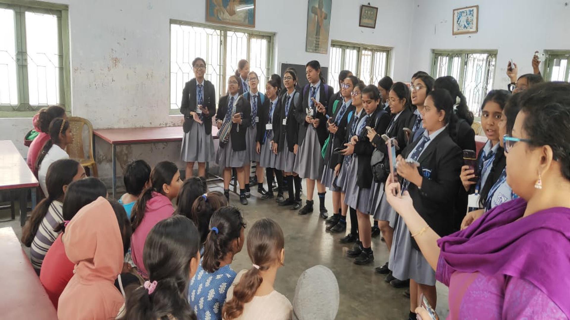 Visit to St. Elizabeth's Hostel